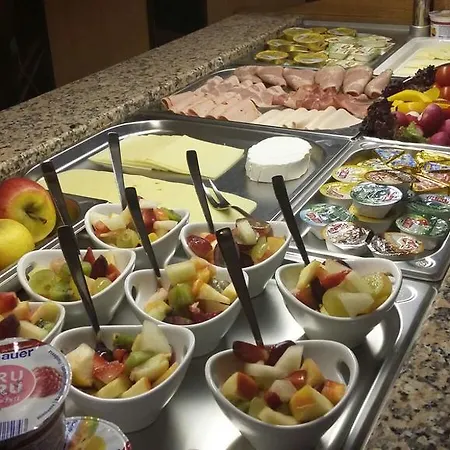 Hotel-pension Pastow Garni Penzion 3*