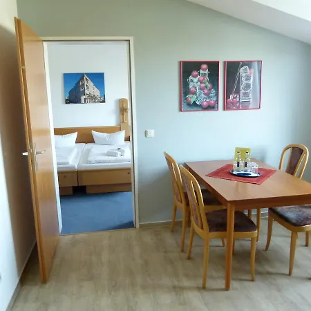 Penzion Hotel-pension Pastow Garni 3*